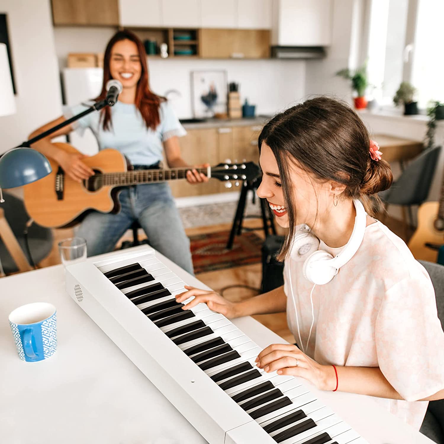 🇺🇸🇬🇧]Vangoa VGD882 Folding Piano Keyboard Portable 88 Keys White